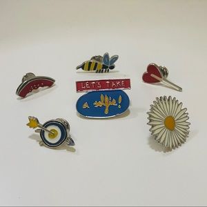 NEW Zara Pin Set